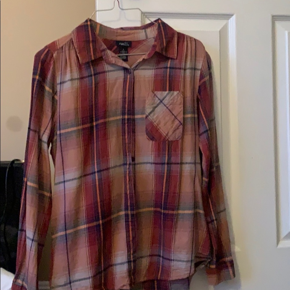 Rue 21 flannel with lace